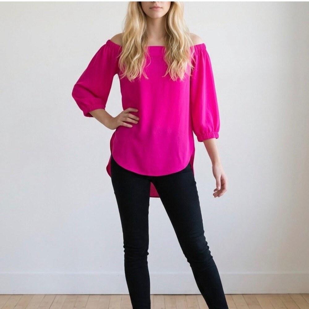 Amanda U. Hot Pink Off The Shoulder Puff Sleeve Top Boss Babe Barbiecore XS NWT